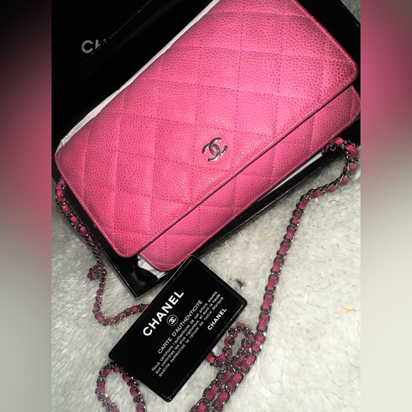 Chanel pink wallet on chain authentic. - Picture 3 of 8